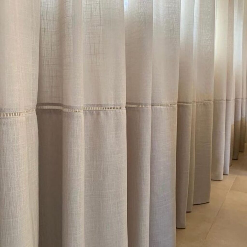 Cortinas Vitória es - Sua casa é única e sua barra de cortina também deve ser única. Encontre a barra que mais de adequa com você e sua casa! Solicite seu Orçamento!